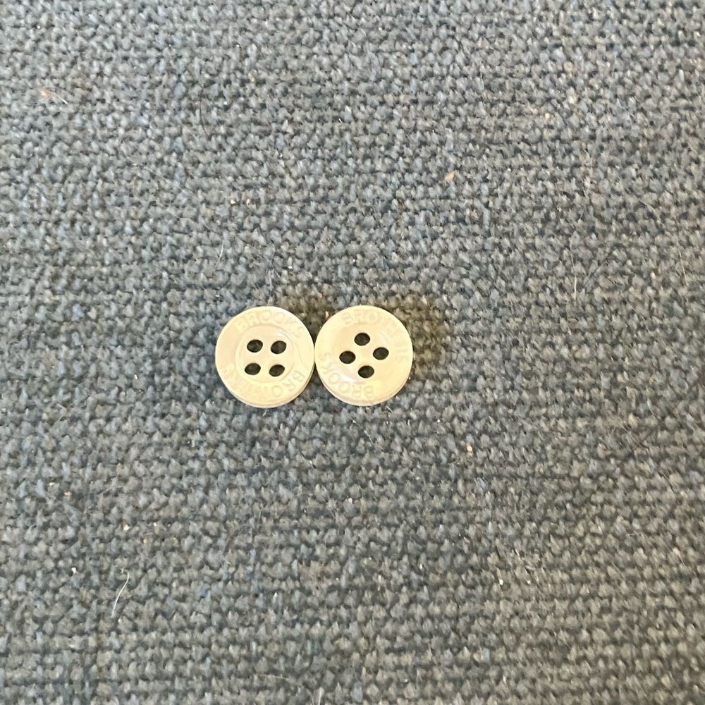 Brooks Brother Buttons